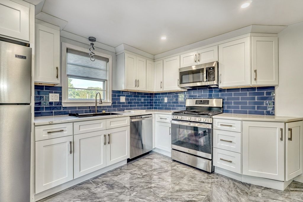 Interior, Kitchen, Marble, Recessed Lighting, Stainless Steel Appliances