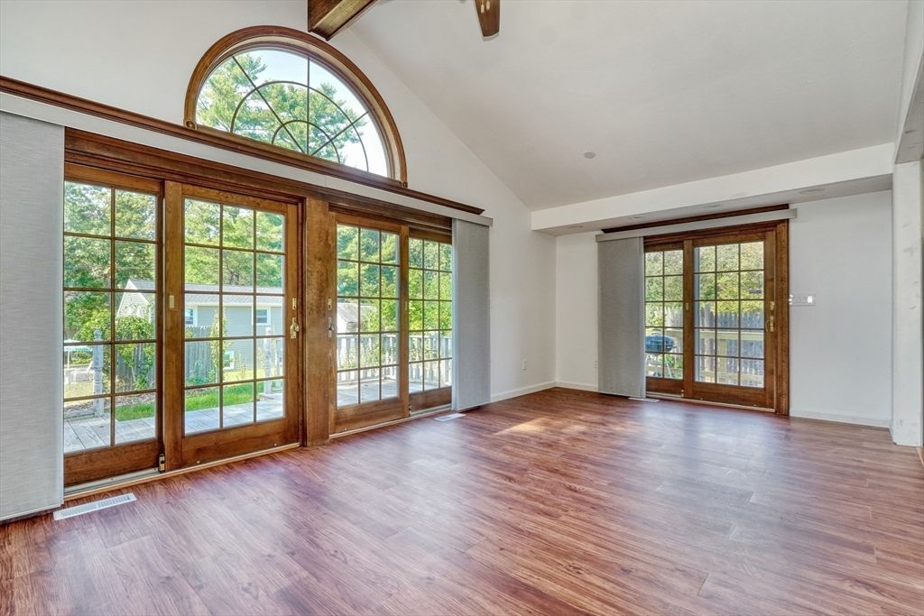Empty room, Interior, Wood Texture Flooring