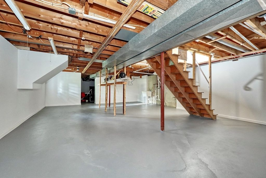 Interior, Wooden Beams