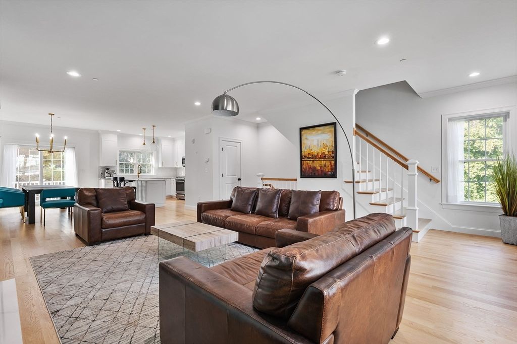 Interior, Kitchen, Living room, Pendant Lights, Recessed Lighting, Wood Texture Flooring