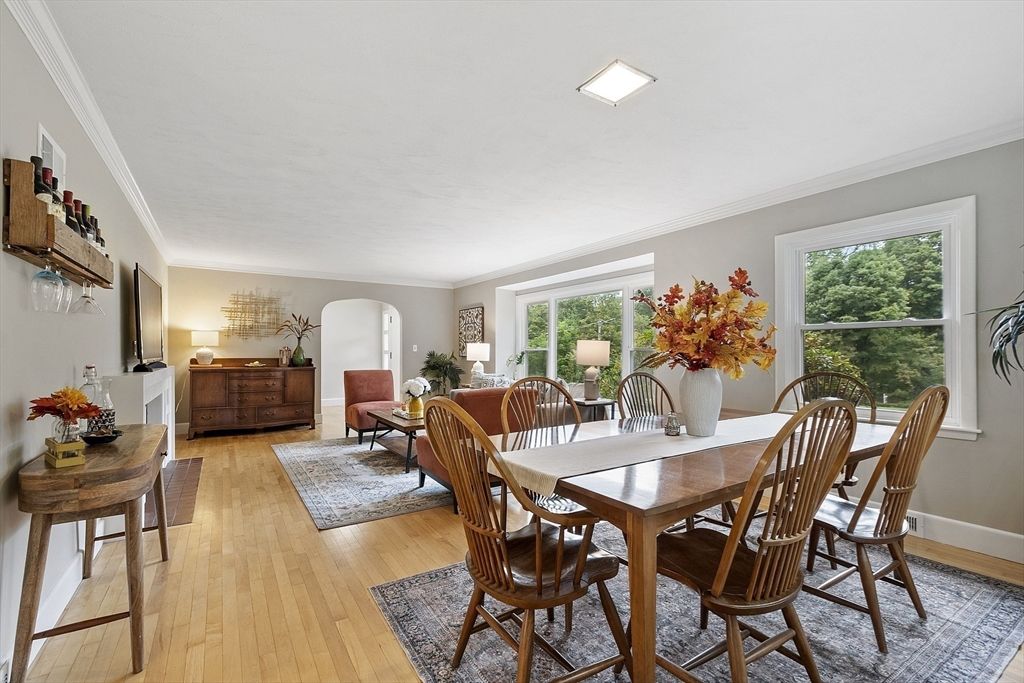 Dining room, Interior, Living room, Wood Texture Flooring