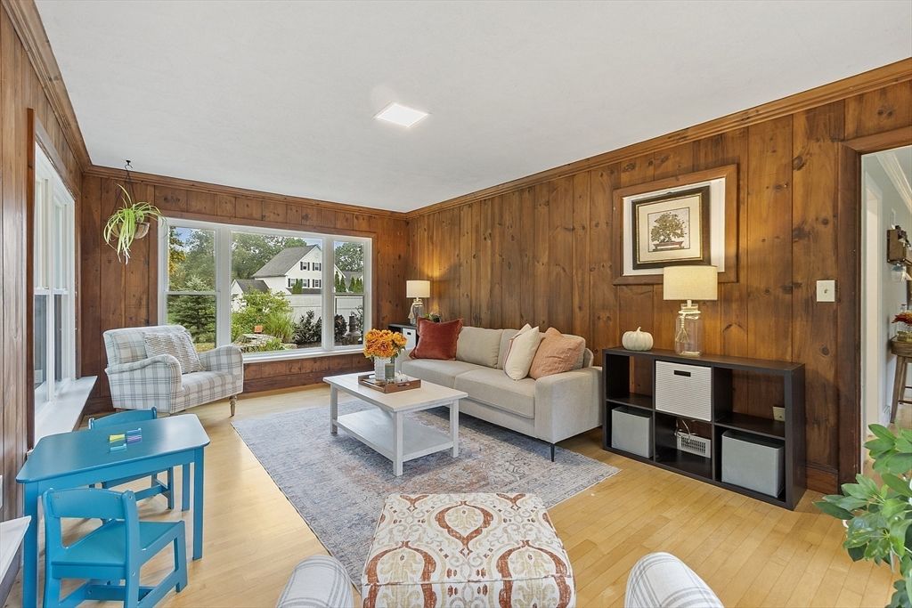 Interior, Living room, Wood Texture Flooring, Wooden Walls