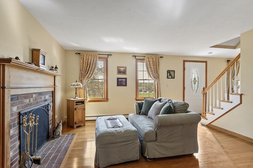 Fireplace, Interior, Living room, Wood Texture Flooring