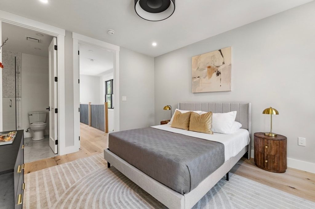 Bathroom, Bedroom, Interior, Recessed Lighting, Wood Texture Flooring