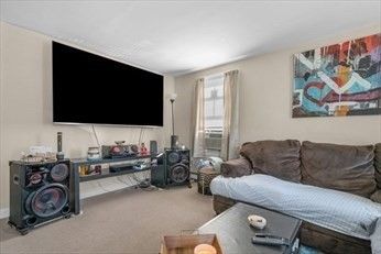 Fitness Equipment, Interior, Living room