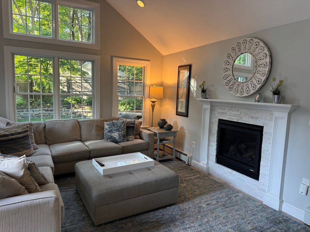 Fireplace, Interior, Living room, Recessed Lighting