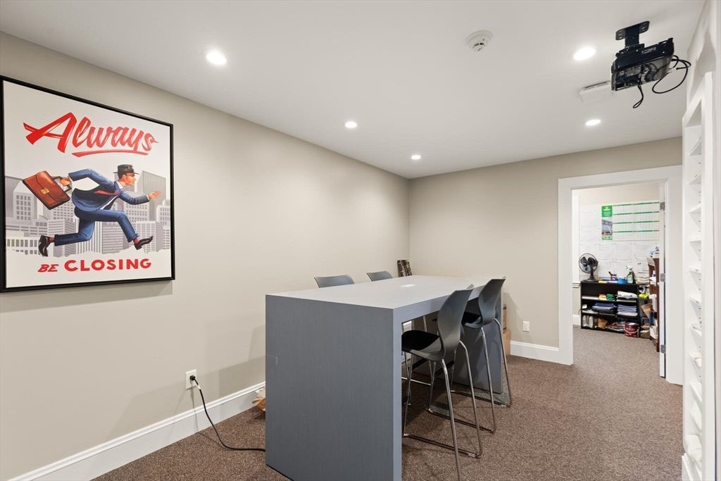 Interior, Recessed Lighting