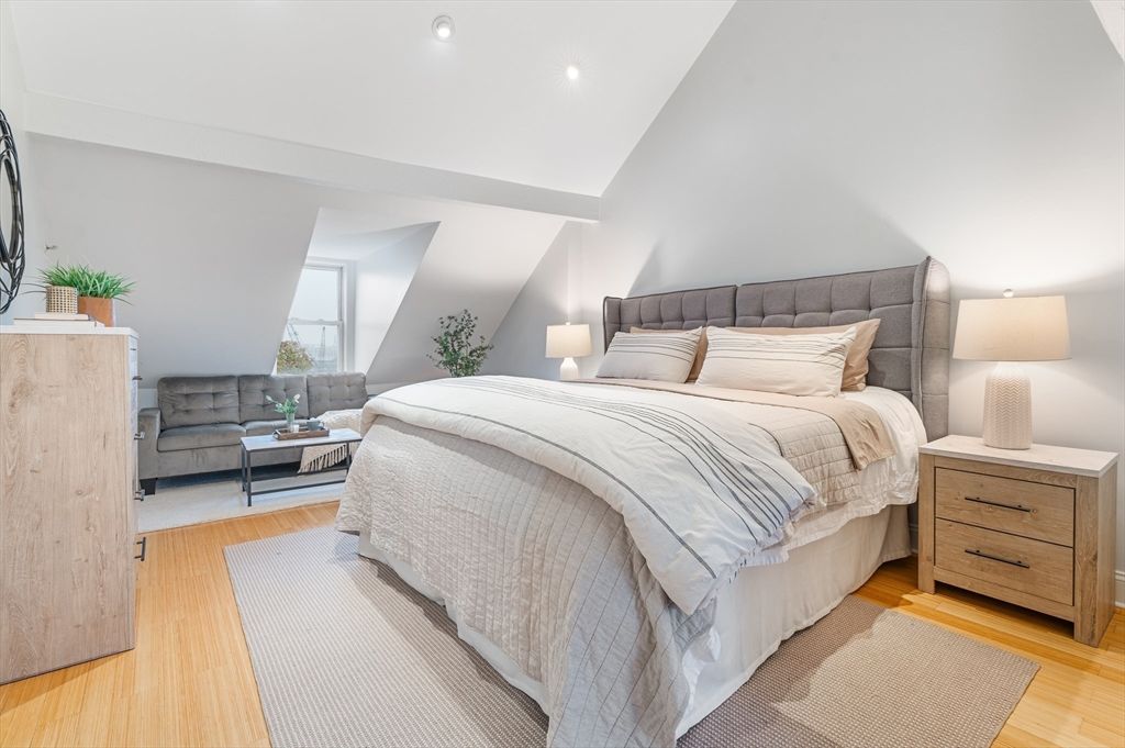 Bedroom, Interior, Recessed Lighting, Wood Texture Flooring