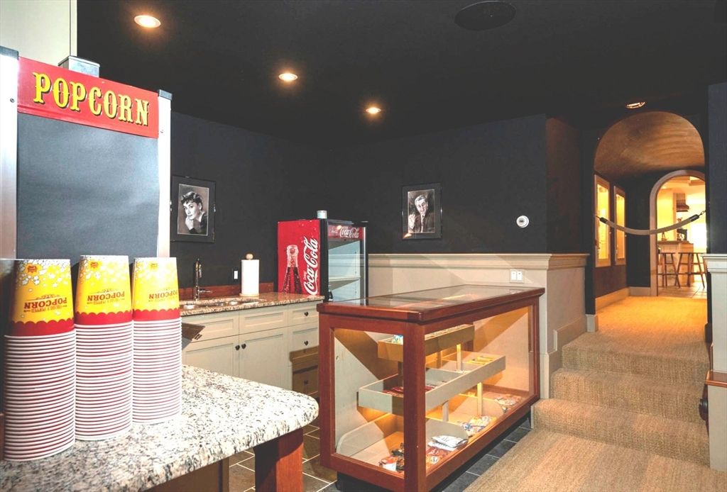 Interior, Recessed Lighting