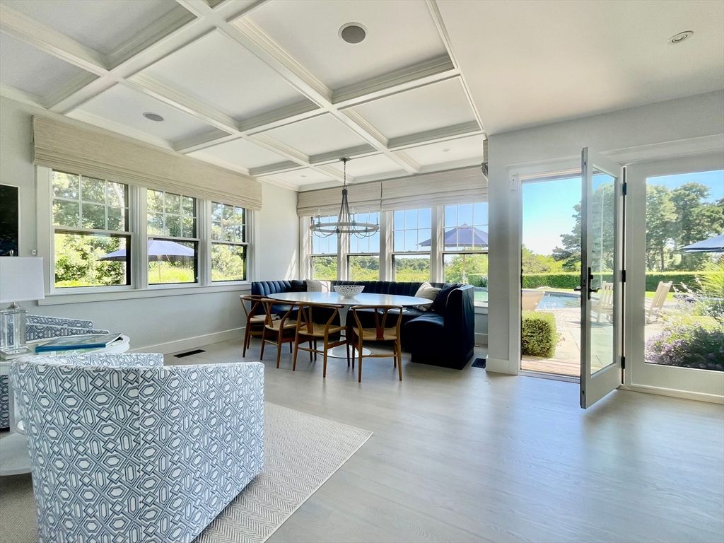 Dining room, Interior, Recessed Lighting, Wood Texture Flooring