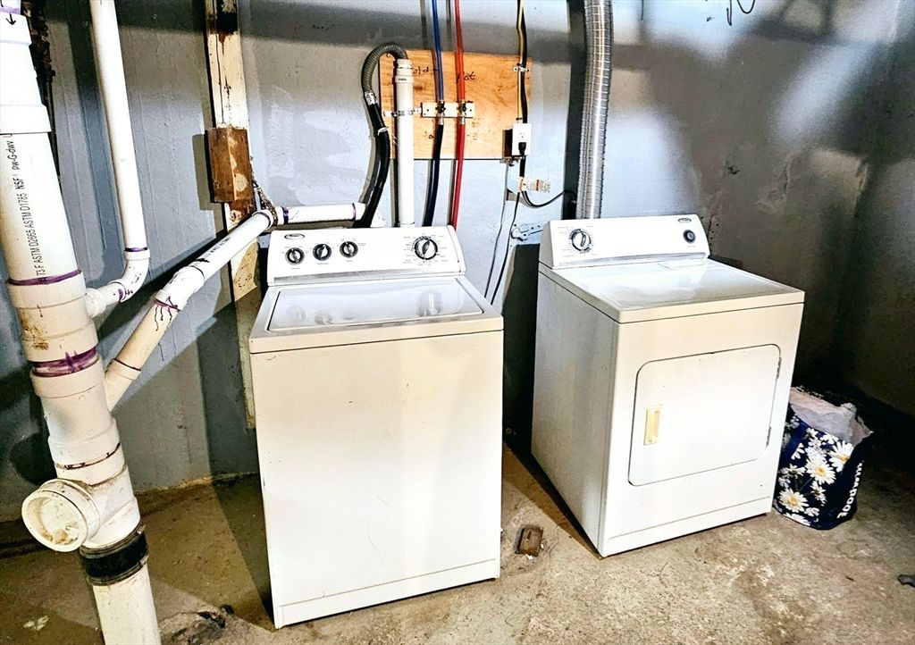 Interior, Utility Closets, Washer