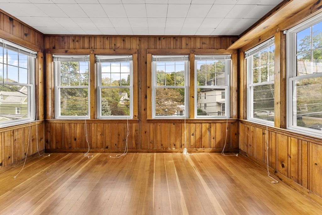 Empty room, Interior, Wood Texture Flooring, Wooden Walls