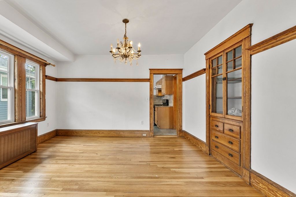 Chandelier, Empty room, Interior, Wood Texture Flooring