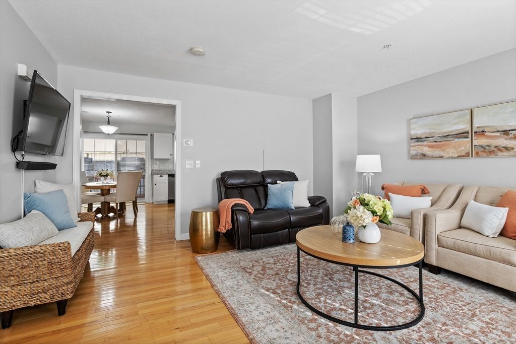 Dining room, Interior, Living room, Pendant Lights, Wood Texture Flooring
