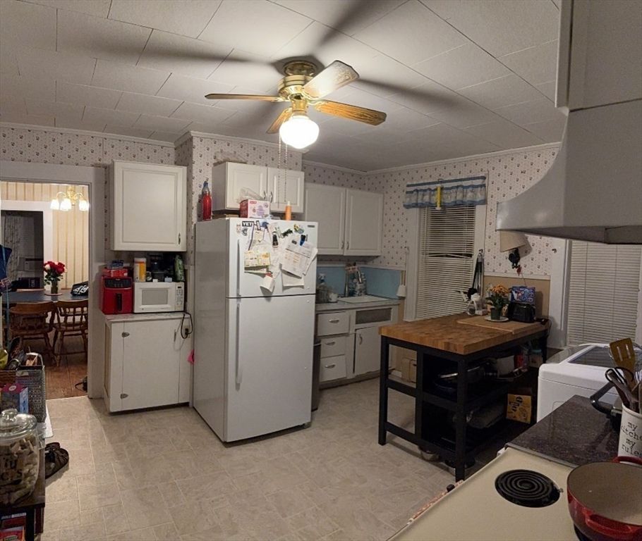Dining room, Interior, Kitchen