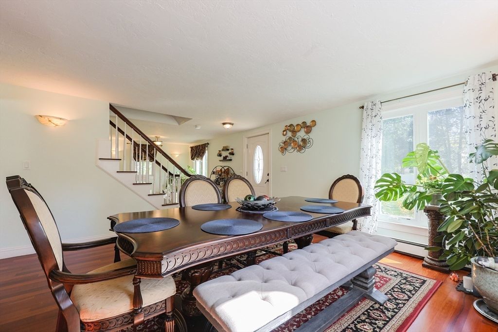 Dining room, Interior, Wood Texture Flooring