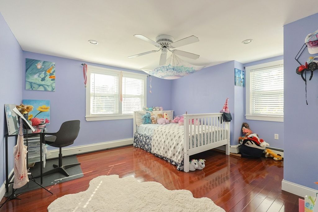 Bedroom, Home Office, Interior, Recessed Lighting, Wood Texture Flooring