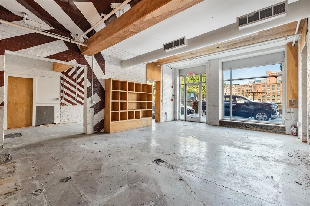 Interior, Wooden Beams