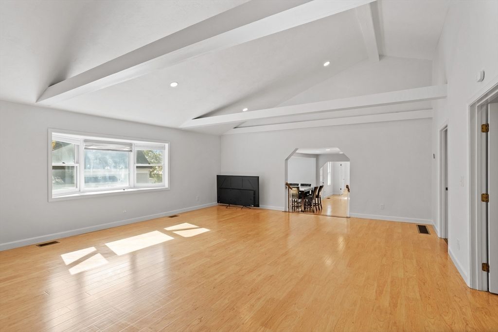 Dining room, Empty room, Interior, Recessed Lighting, Wood Texture Flooring