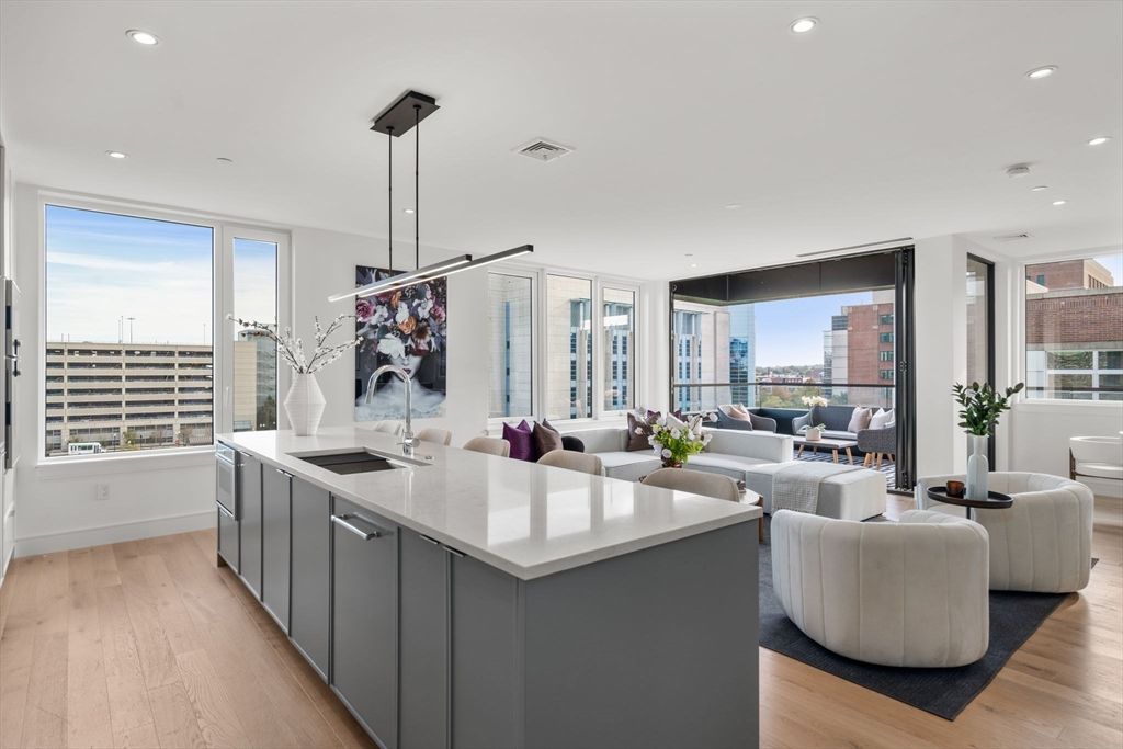 Interior, Living room, Pendant Lights, Recessed Lighting, Wood Texture Flooring