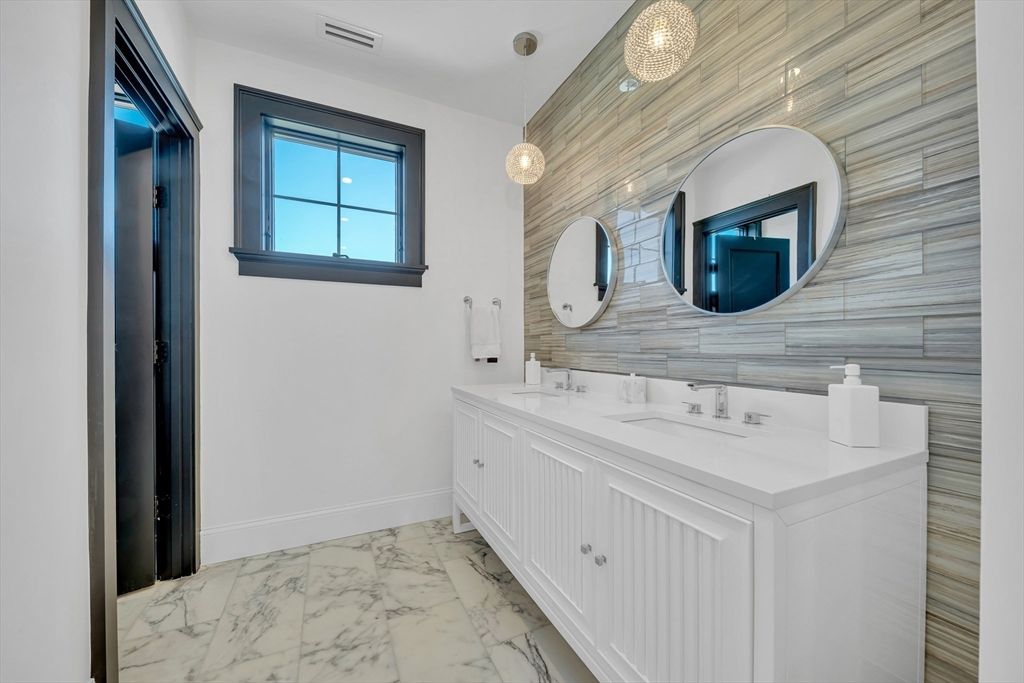 Bathroom, Dual Sink Vanities, Interior, Marble, Pendant Lights
