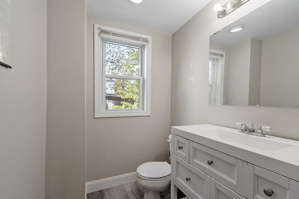 Bathroom, Interior, Recessed Lighting, Wood Texture Flooring