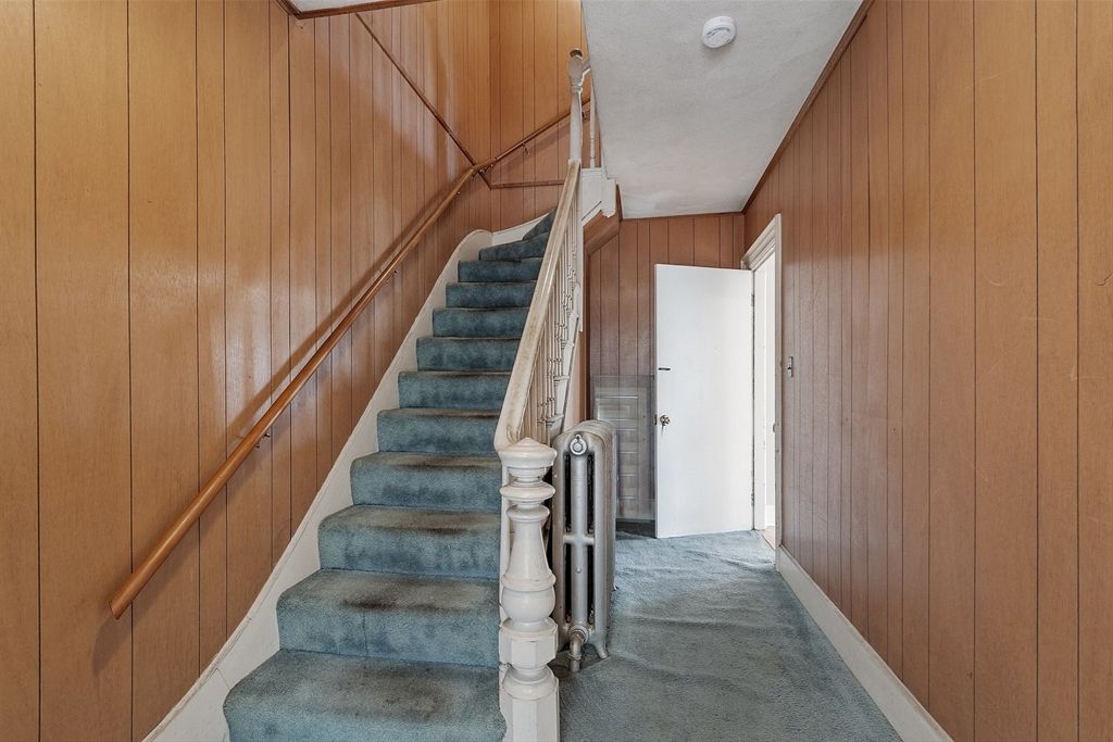 Interior, Wooden Walls