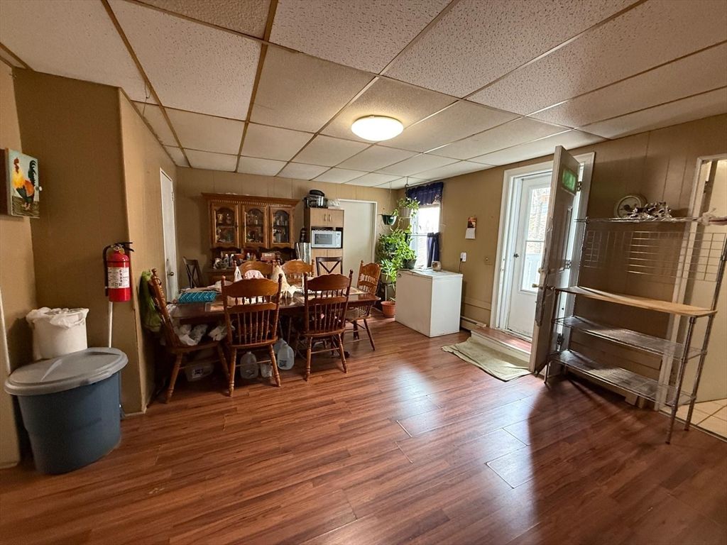 Dining room, Interior, Wood Texture Flooring