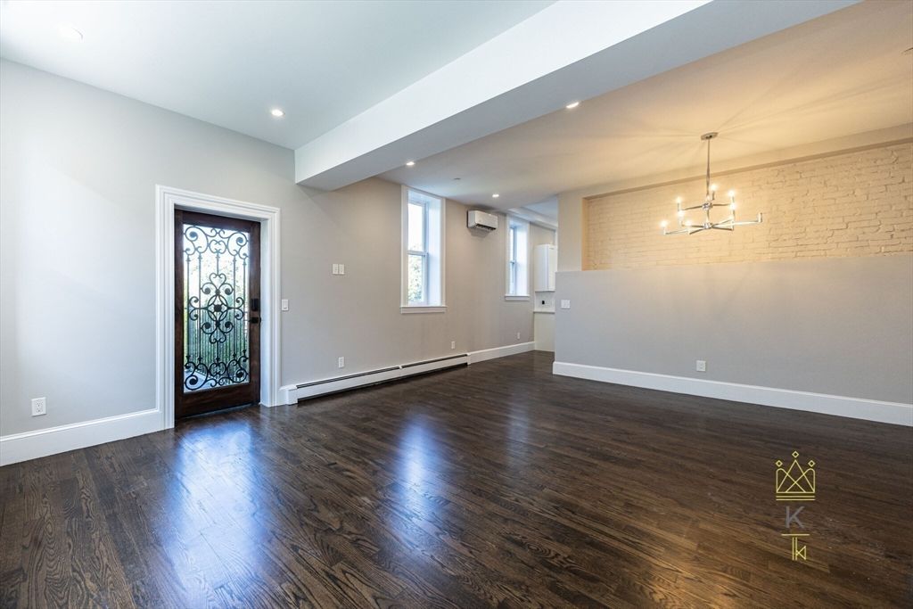 Empty room, Interior, Pendant Lights, Recessed Lighting, Wood Texture Flooring