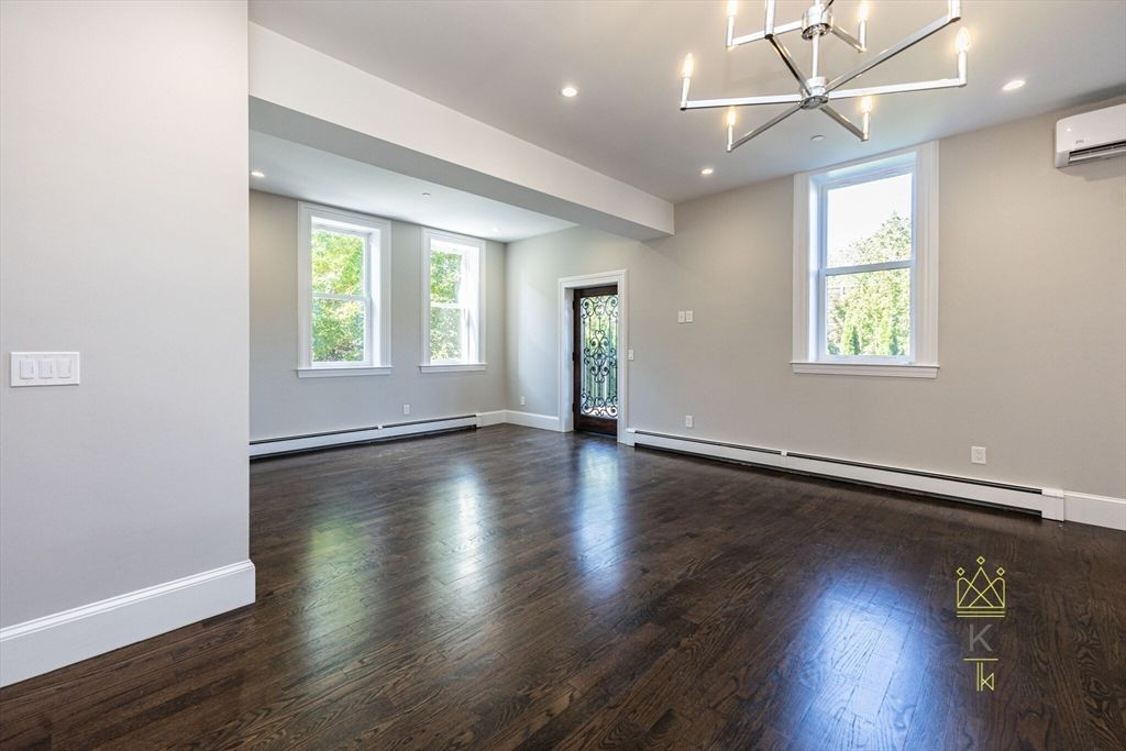 Empty room, Interior, Pendant Lights, Recessed Lighting, Wood Texture Flooring