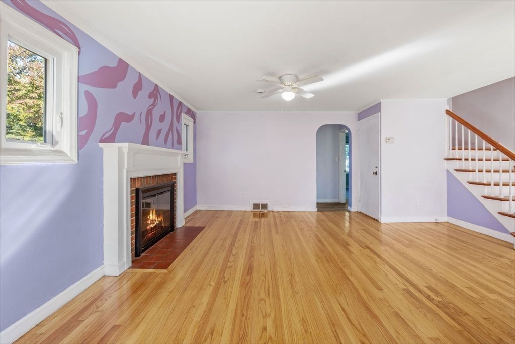 Empty room, Fireplace, Interior, Wood Texture Flooring