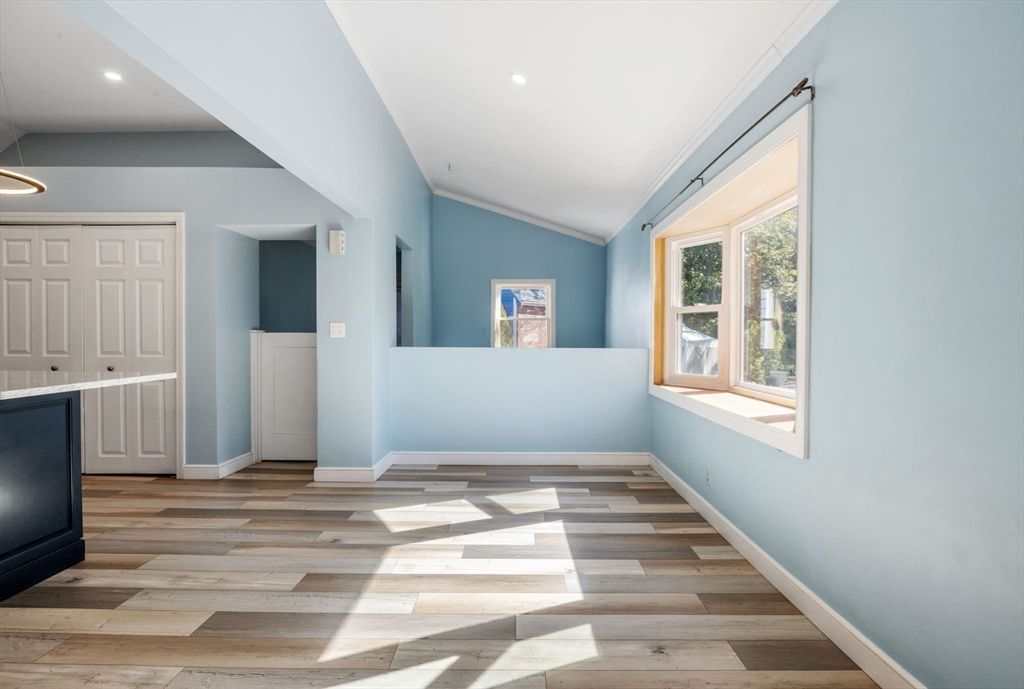 Empty room, Interior, Pendant Lights, Recessed Lighting, Wood Texture Flooring