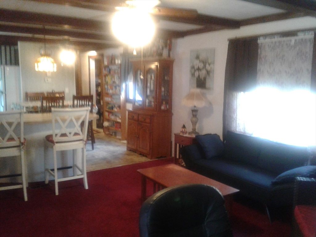 Dining room, Interior, Living room, Pendant Lights, Wooden Beams