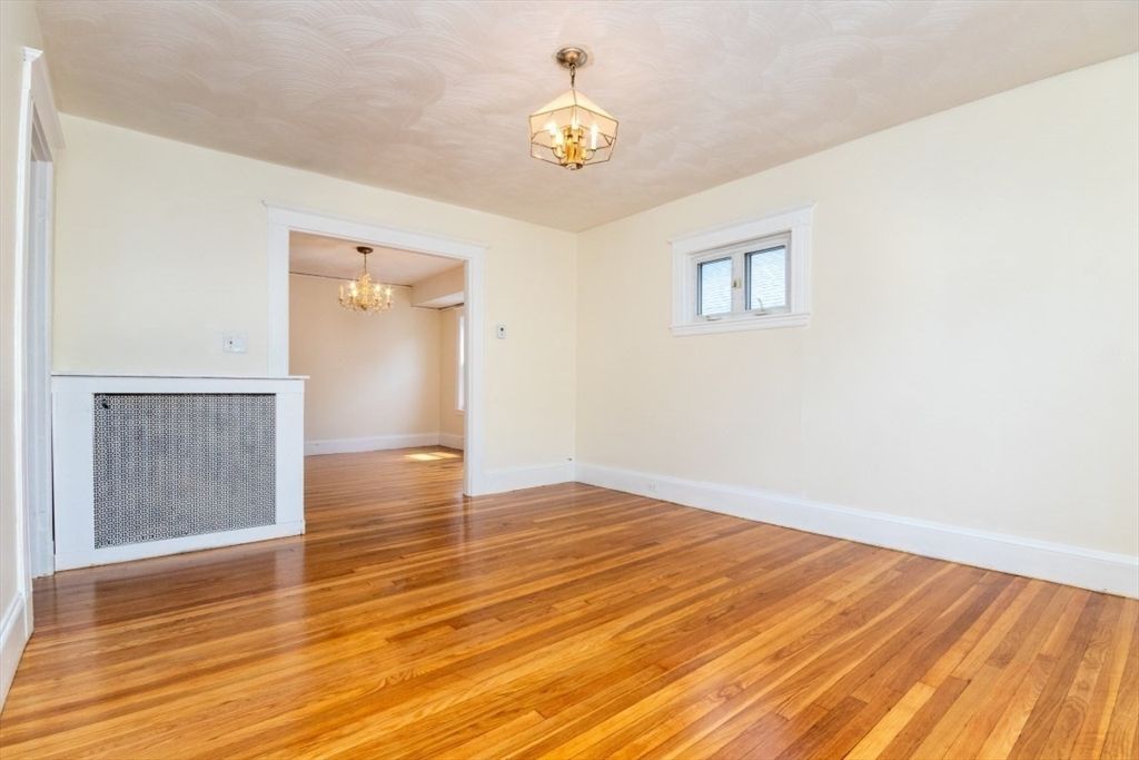 Chandelier, Empty room, Interior, Wood Texture Flooring