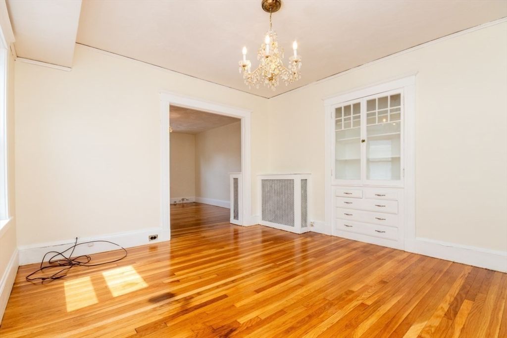 Chandelier, Empty room, Interior, Wood Texture Flooring