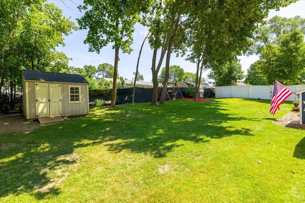 Backyard, Exterior, Playground