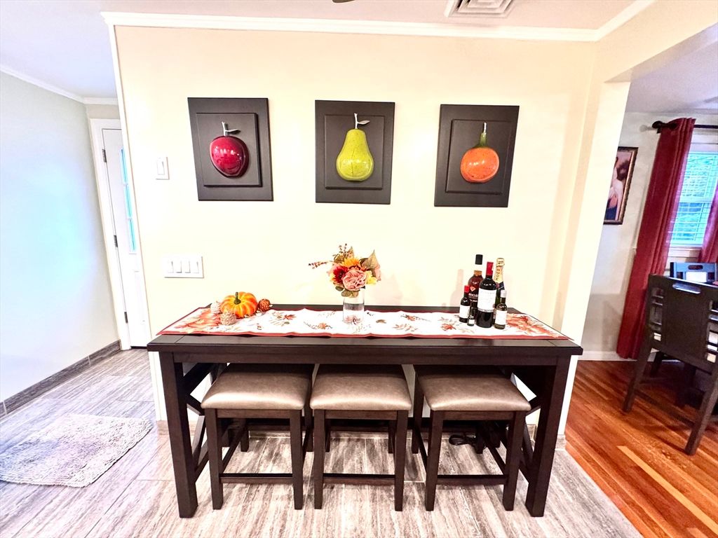 Dining room, Interior, Wood Texture Flooring