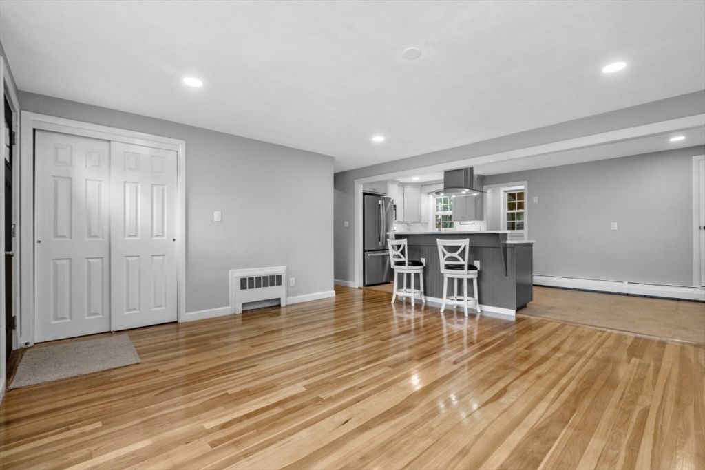 Empty room, Interior, Kitchen, Recessed Lighting, Wood Texture Flooring