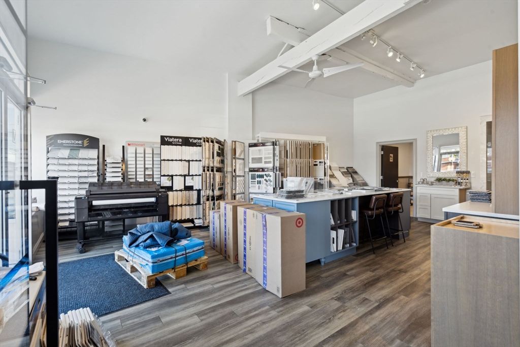 Interior, Kitchen, Piano, Wood Texture Flooring