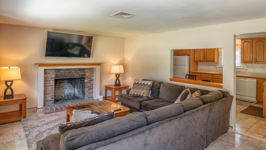 Fireplace, Interior, Kitchen, Living room