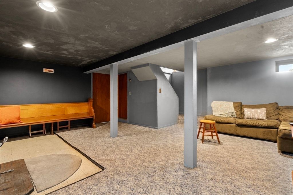 Interior, Recessed Lighting