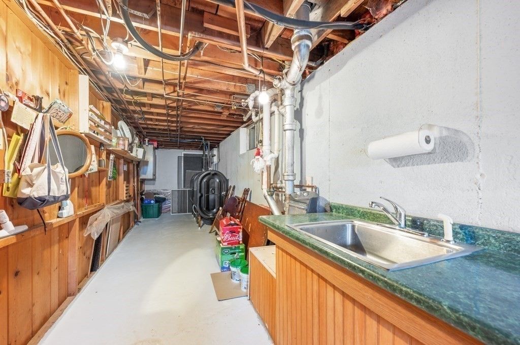 Interior, Wooden Beams