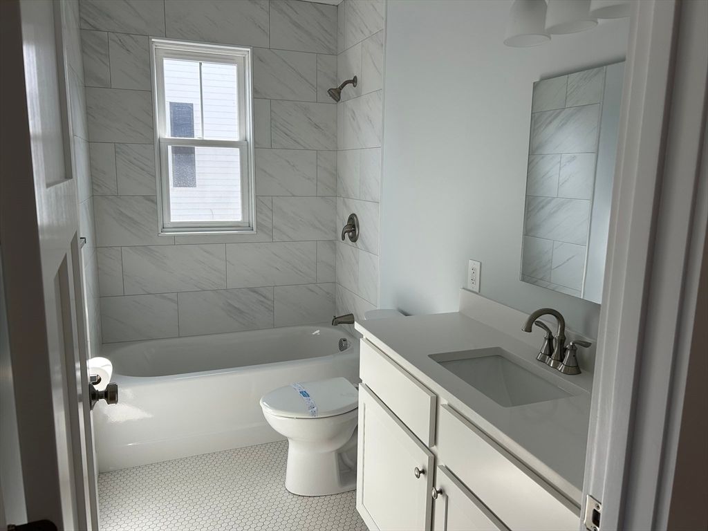 Bathroom, Interior, Marble Walls