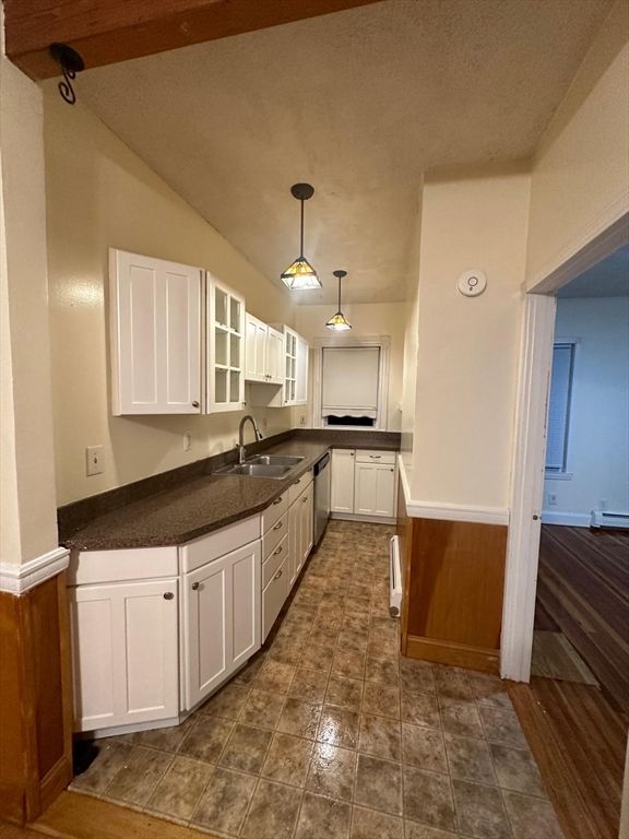 Interior, Kitchen, Pendant Lights