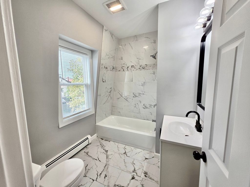 Bathroom, Interior, Marble, Marble Walls