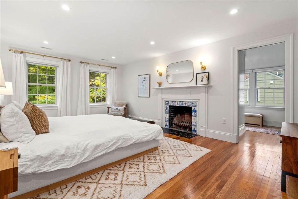 Bedroom, Fireplace, Interior, Recessed Lighting, Wood Texture Flooring