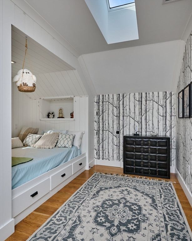 Bedroom, Interior, Pendant Lights, Wood Texture Flooring