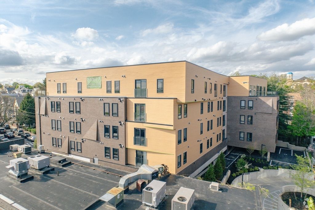 Exterior, Facade, Condo Building