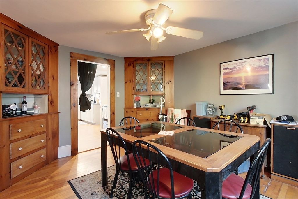 Dining room, Interior, Wood Texture Flooring