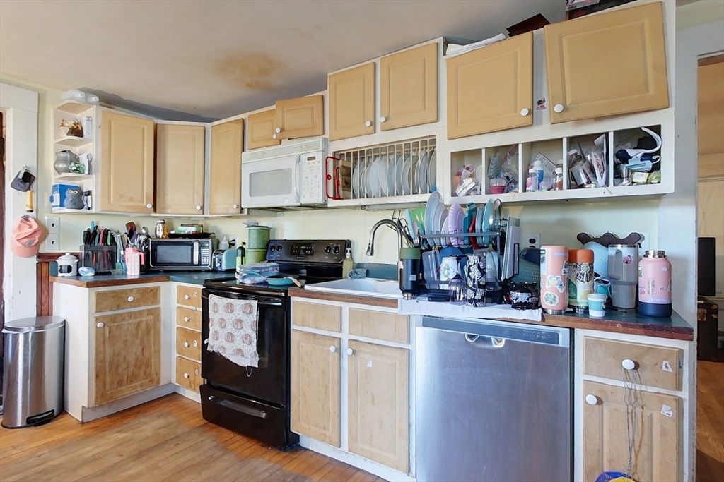 Interior, Kitchen, Wood Texture Flooring